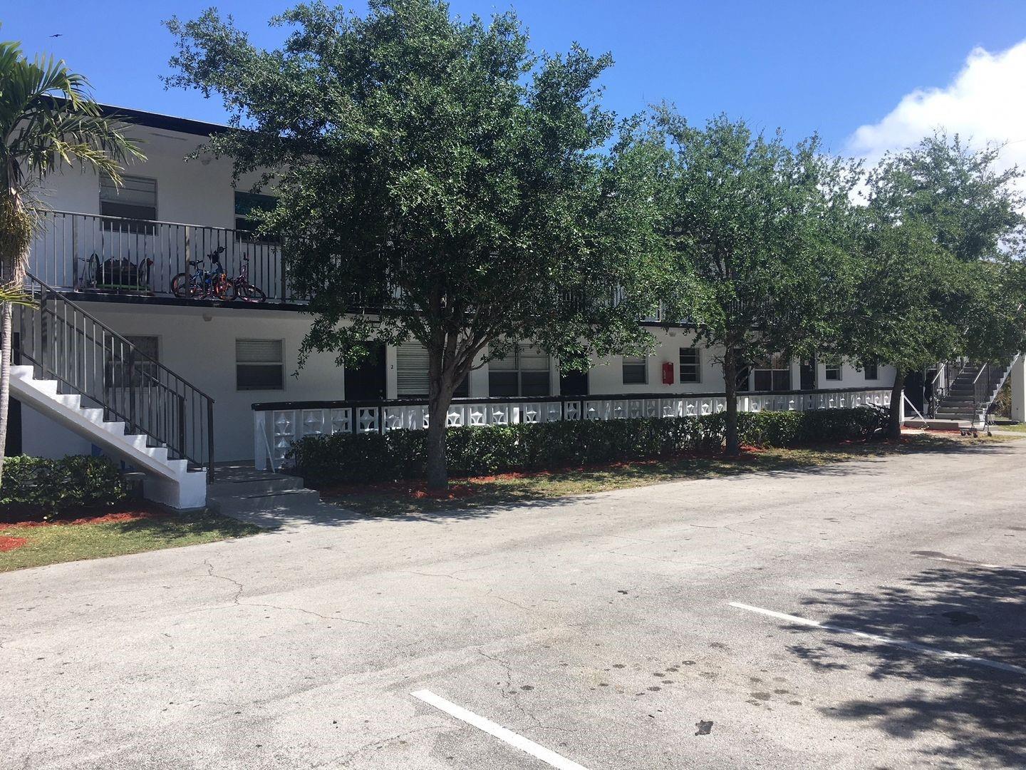 Lake Worth Town Of Add - Residential Lease