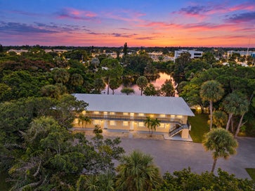 333 SE MARTIN Avenue 5-7 Stuart FL 34996