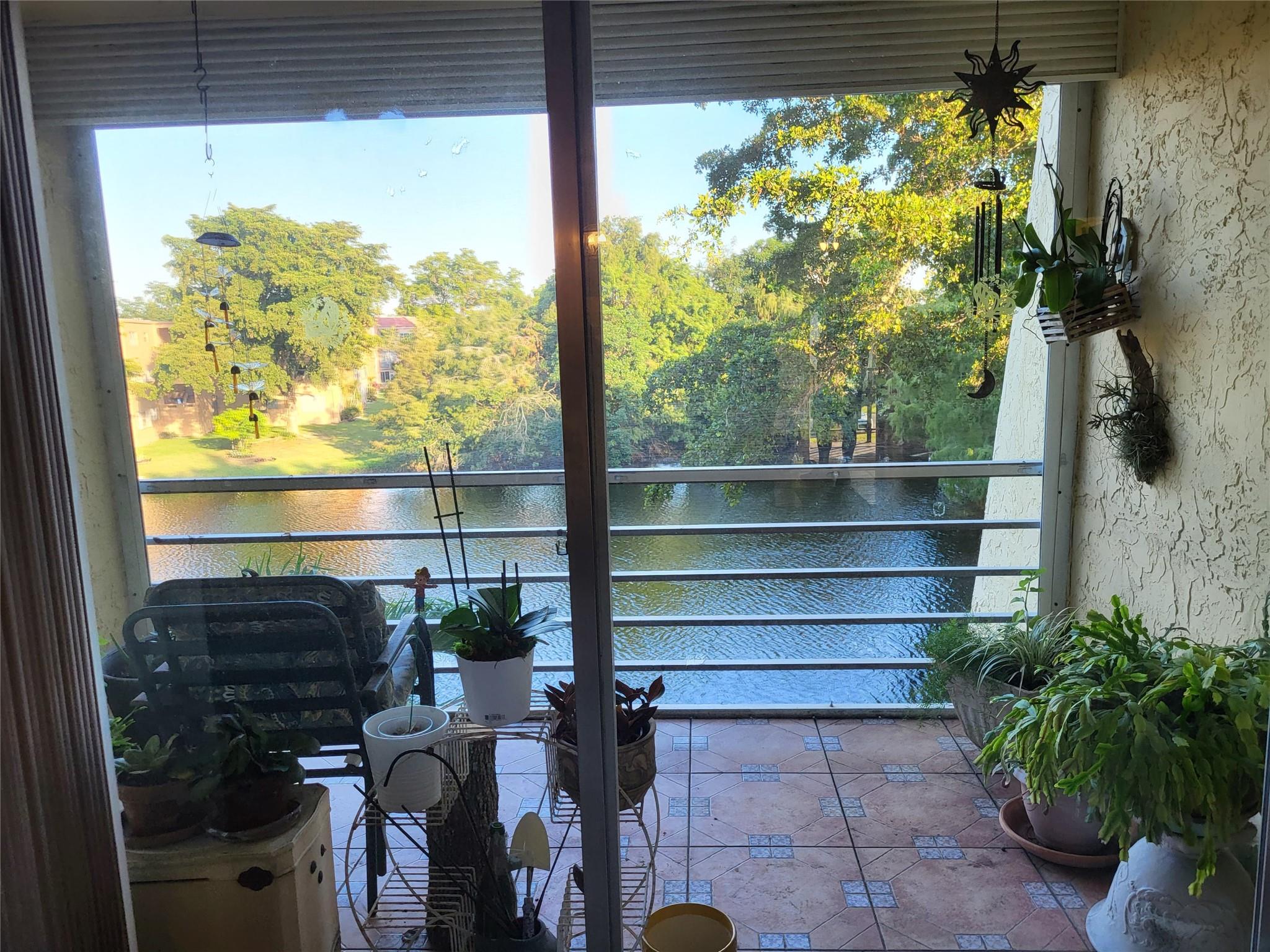 Lime Bay Condo 2 - Residential Lease