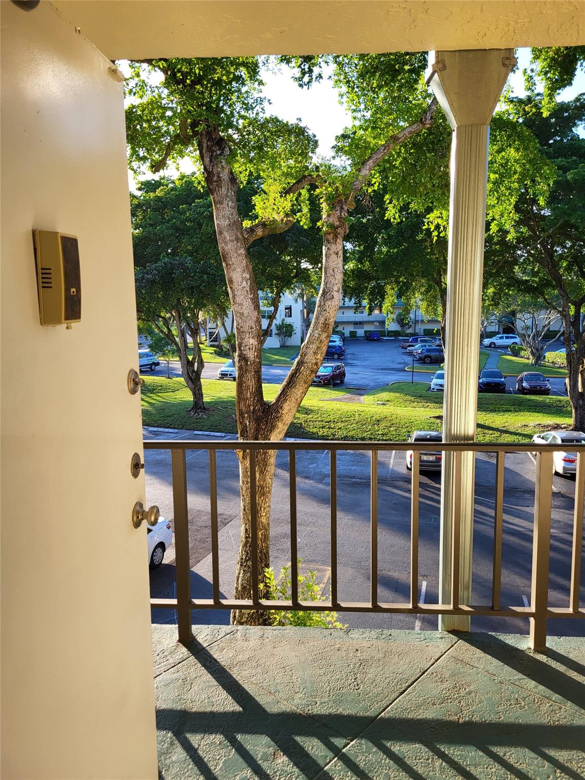 Lime Bay Condo 2 - Residential Lease