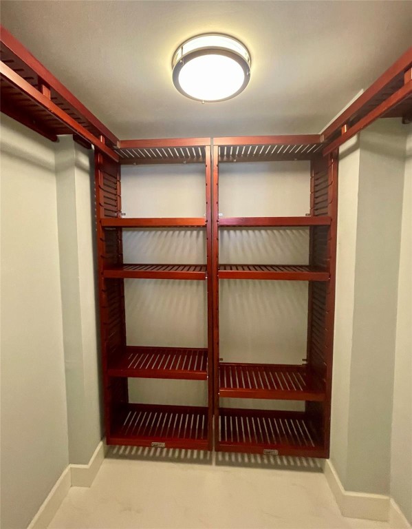 CROSS FOX - Residential Lease