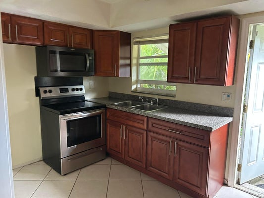 4331 NW 20TH AVE # B, OAKLAND PARK, FL 33309 - Image bb041770140e6ccbbac6861dfb50ebd2/4091136302