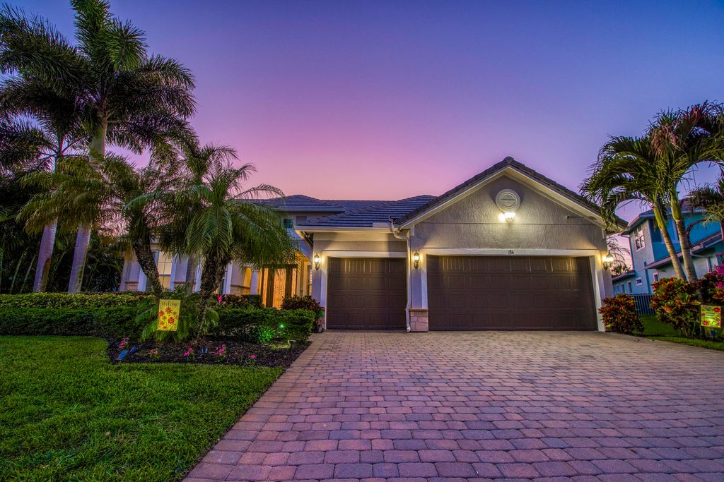 Photo of 134 Shores Pointe Drive, Jupiter, FL 33458 (MLS # B26006375)