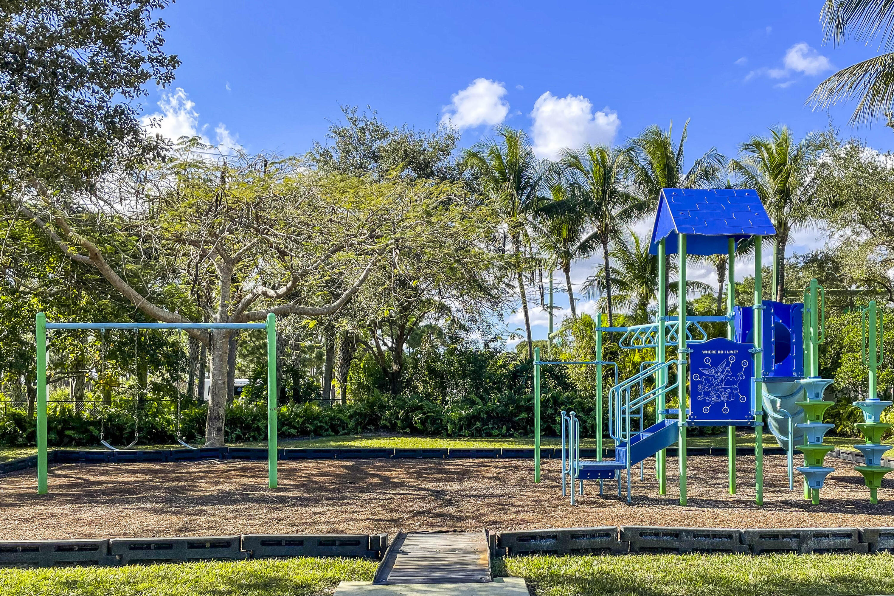 Shores Pointe - Residential