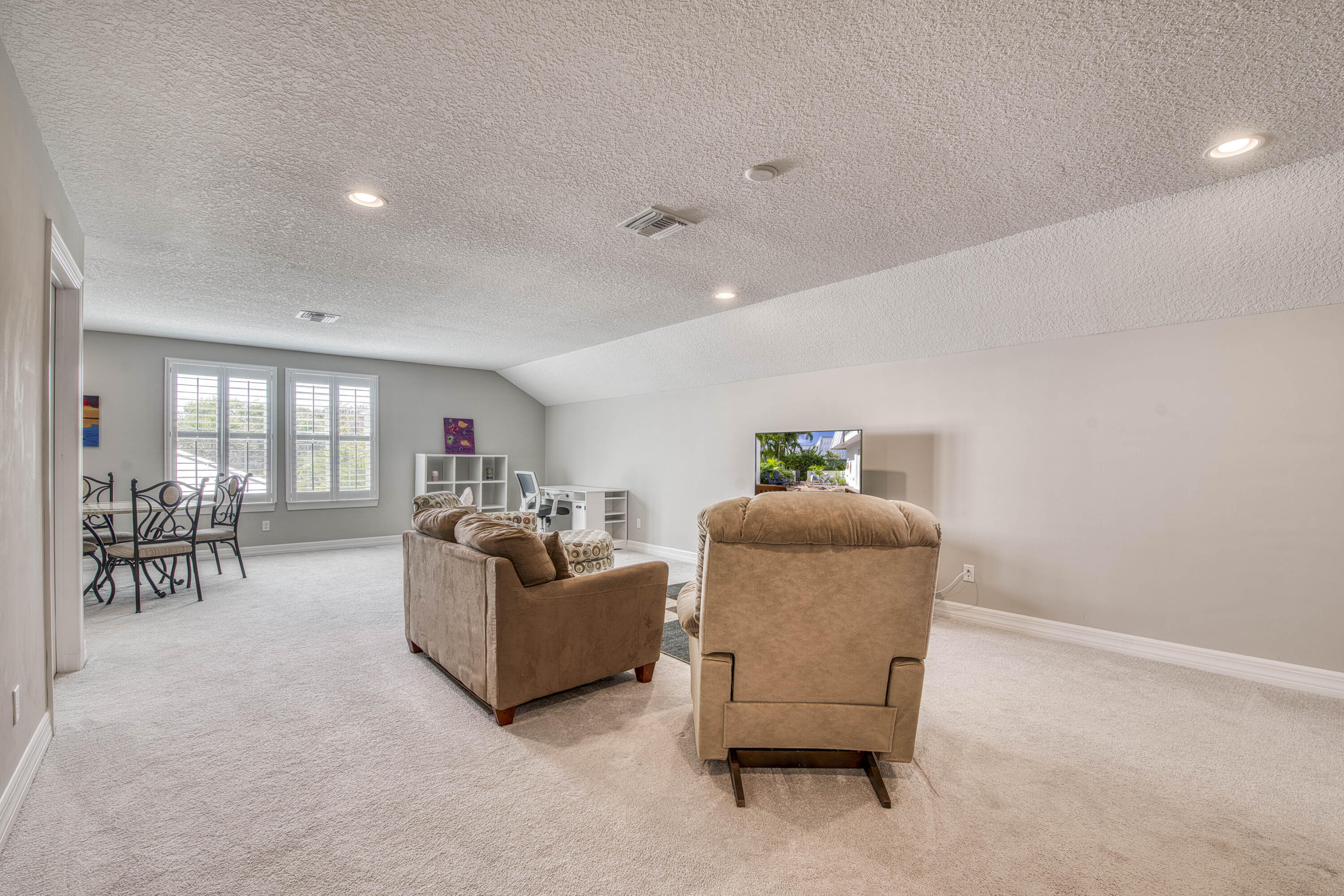 Shores Pointe - Residential