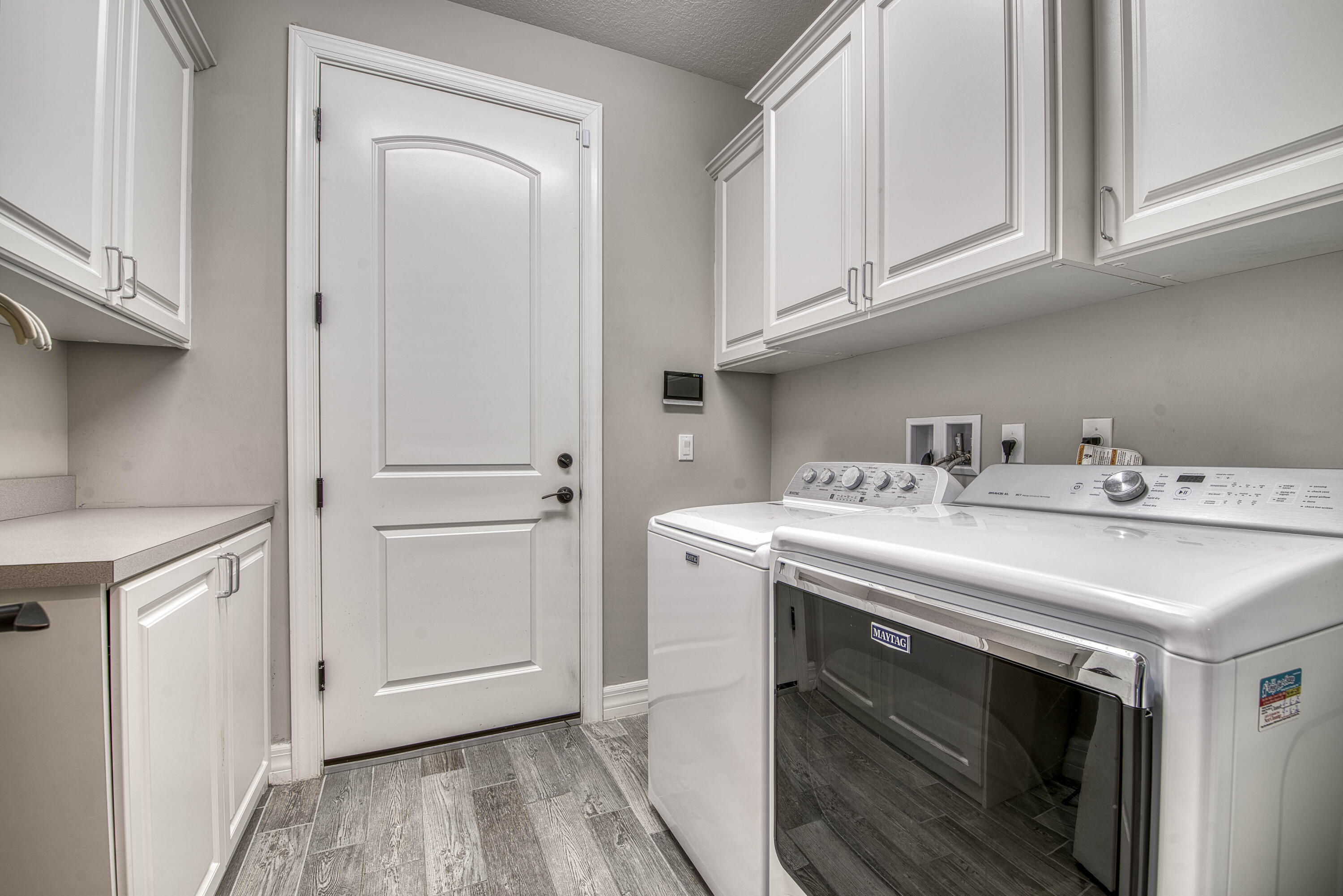 Shores Pointe - Residential