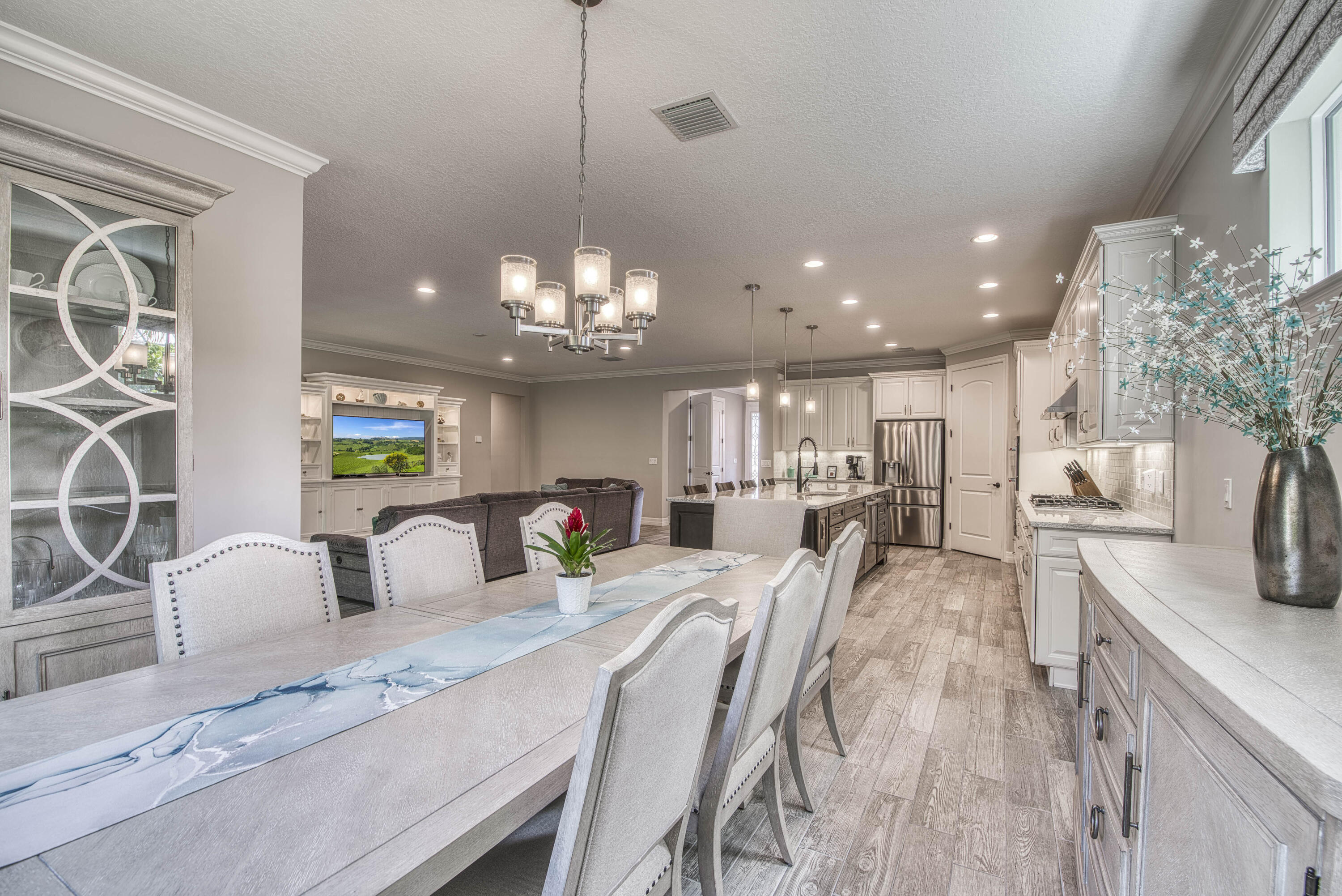 Shores Pointe - Residential