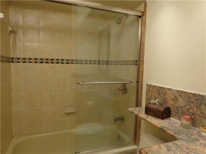 Leisure Beach condo - Residential