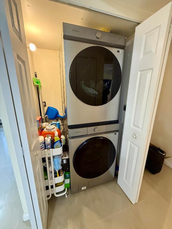 SPRINGS PARK CONDO - Residential