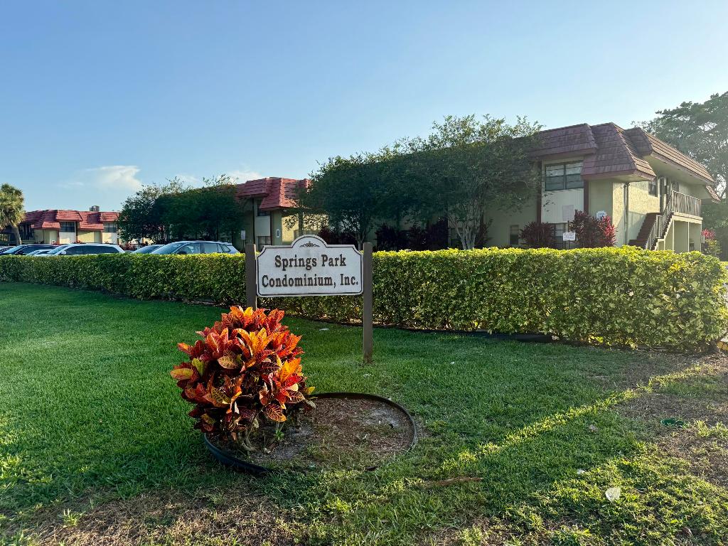 SPRINGS PARK CONDO - Residential
