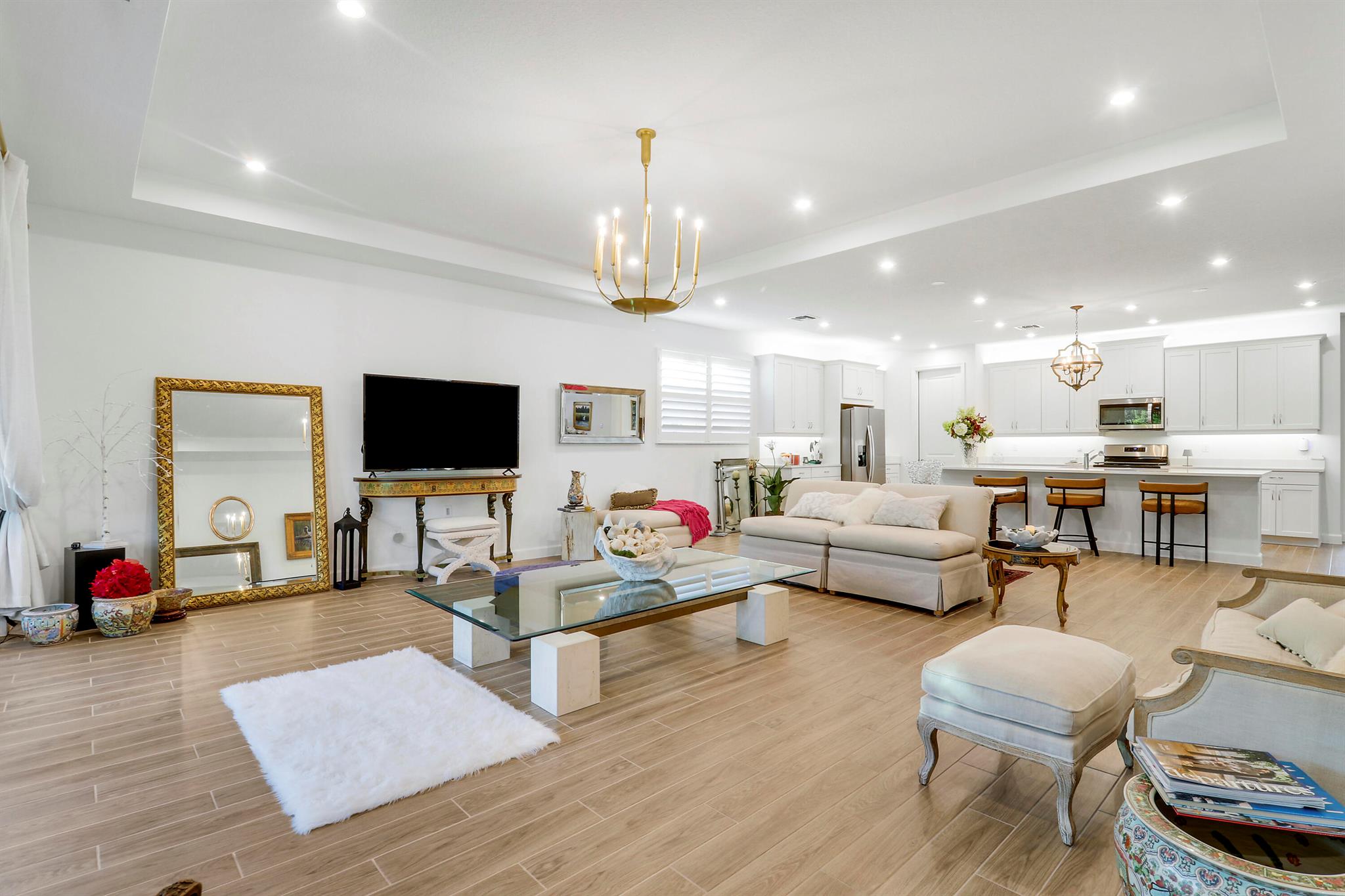 TELARO AT SOUTHERN GROVE - Residential