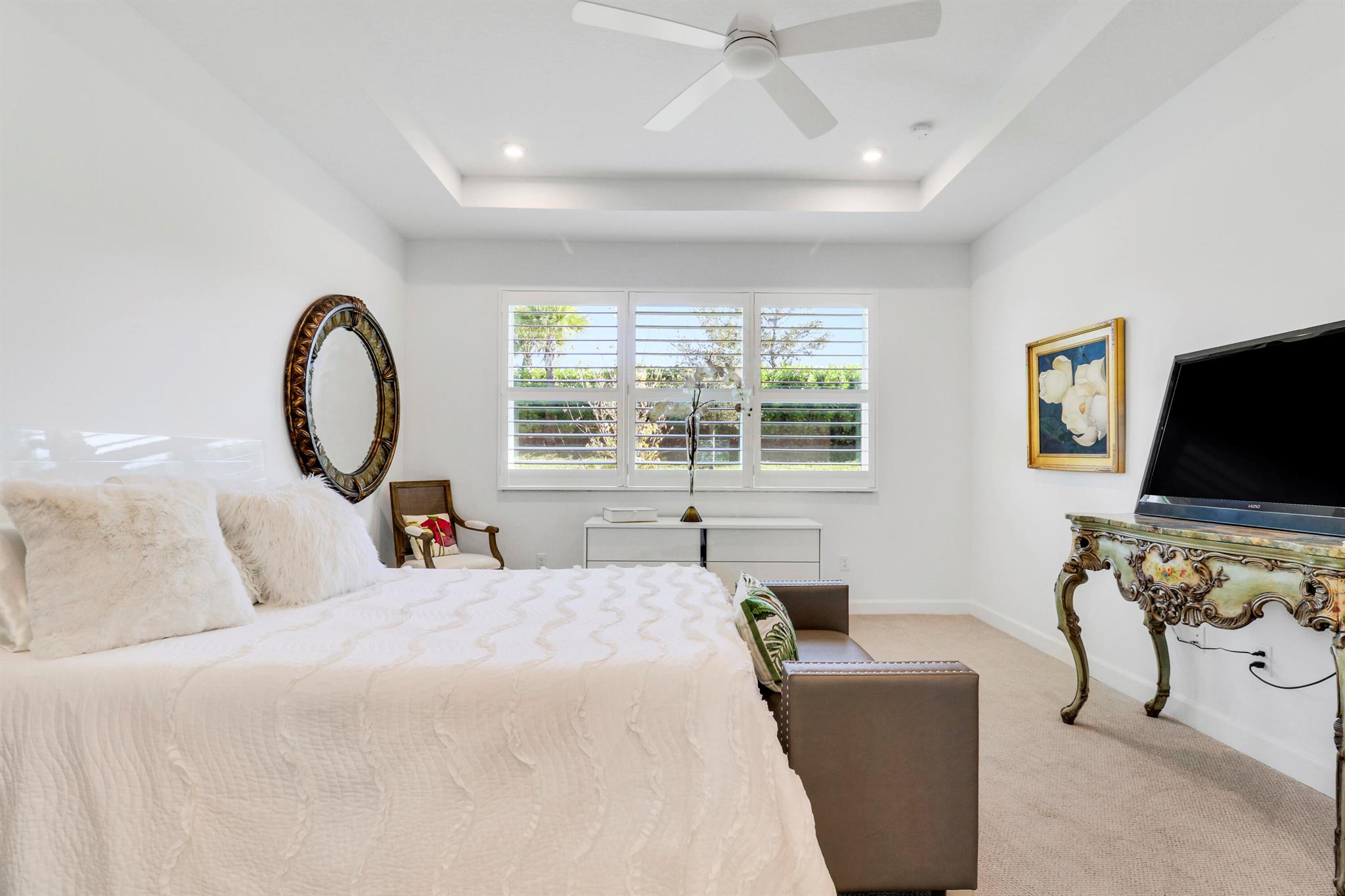 TELARO AT SOUTHERN GROVE - Residential