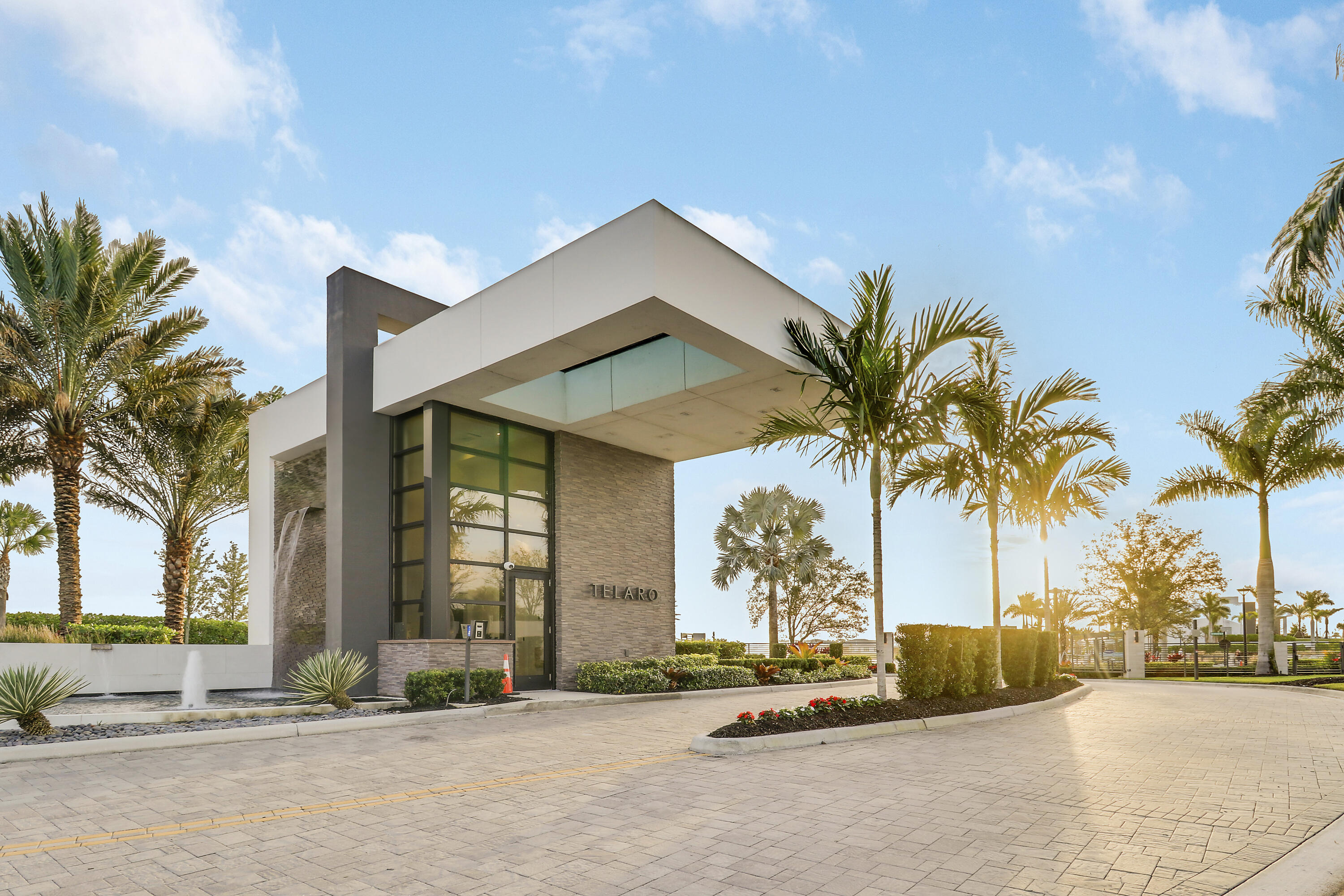 TELARO AT SOUTHERN GROVE PHASE 2 AND 3 - Residential