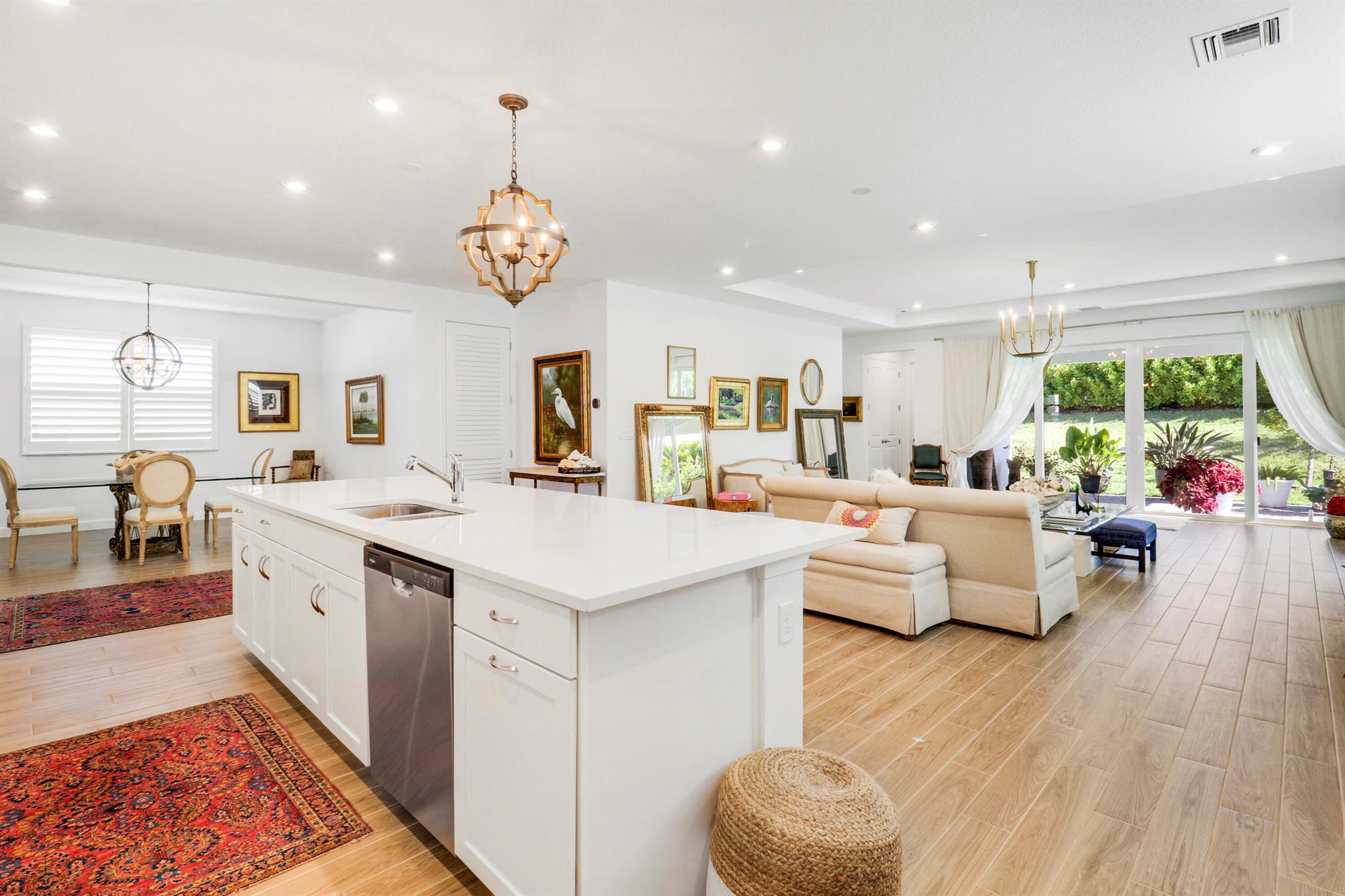 TELARO AT SOUTHERN GROVE - Residential