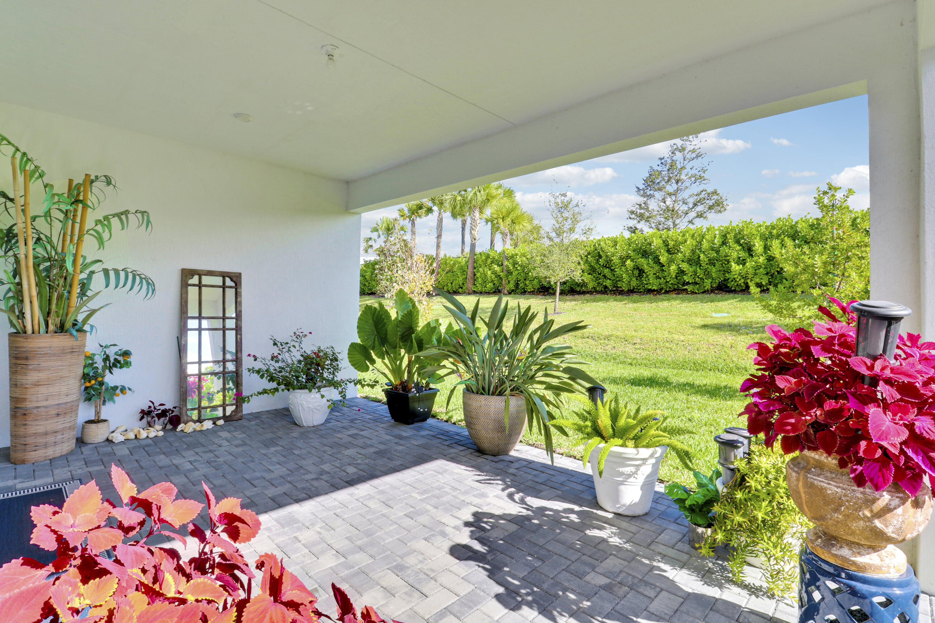 TELARO AT SOUTHERN GROVE PHASE 2 AND 3 - Residential