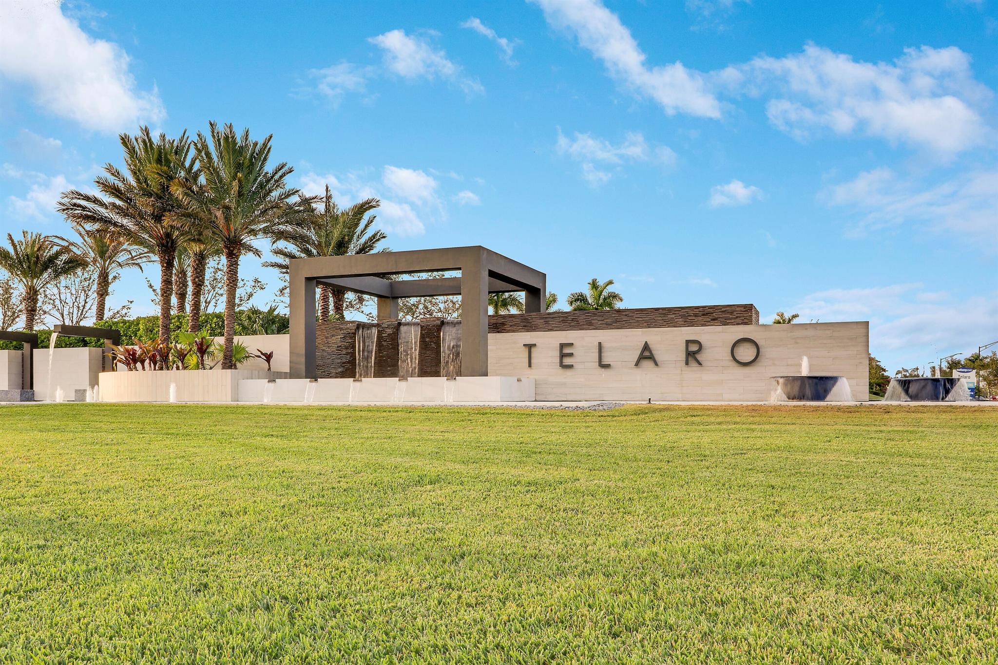 TELARO AT SOUTHERN GROVE - Residential