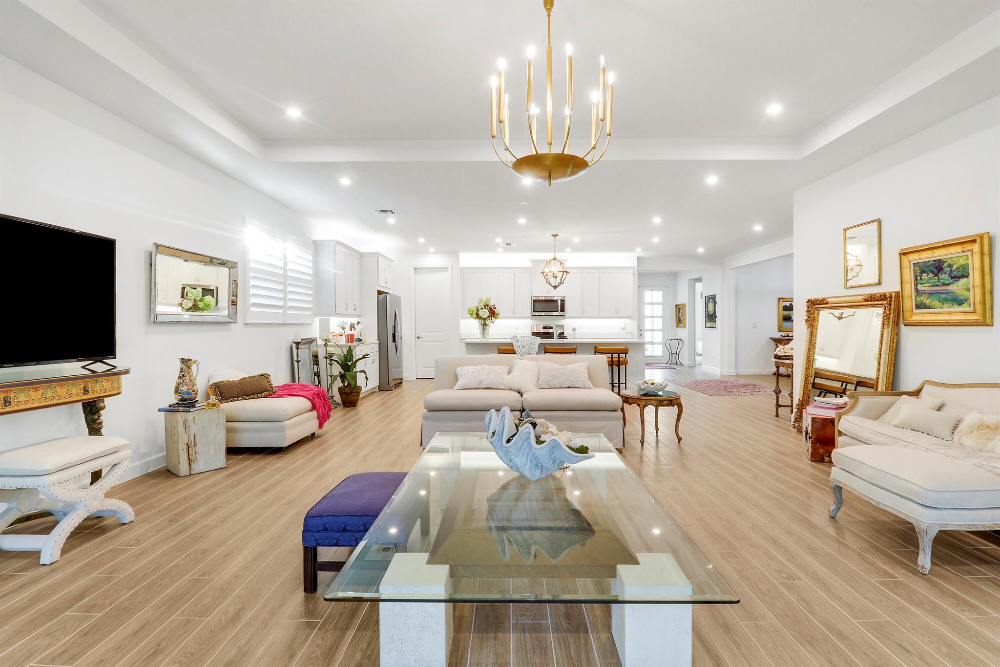 TELARO AT SOUTHERN GROVE - Residential