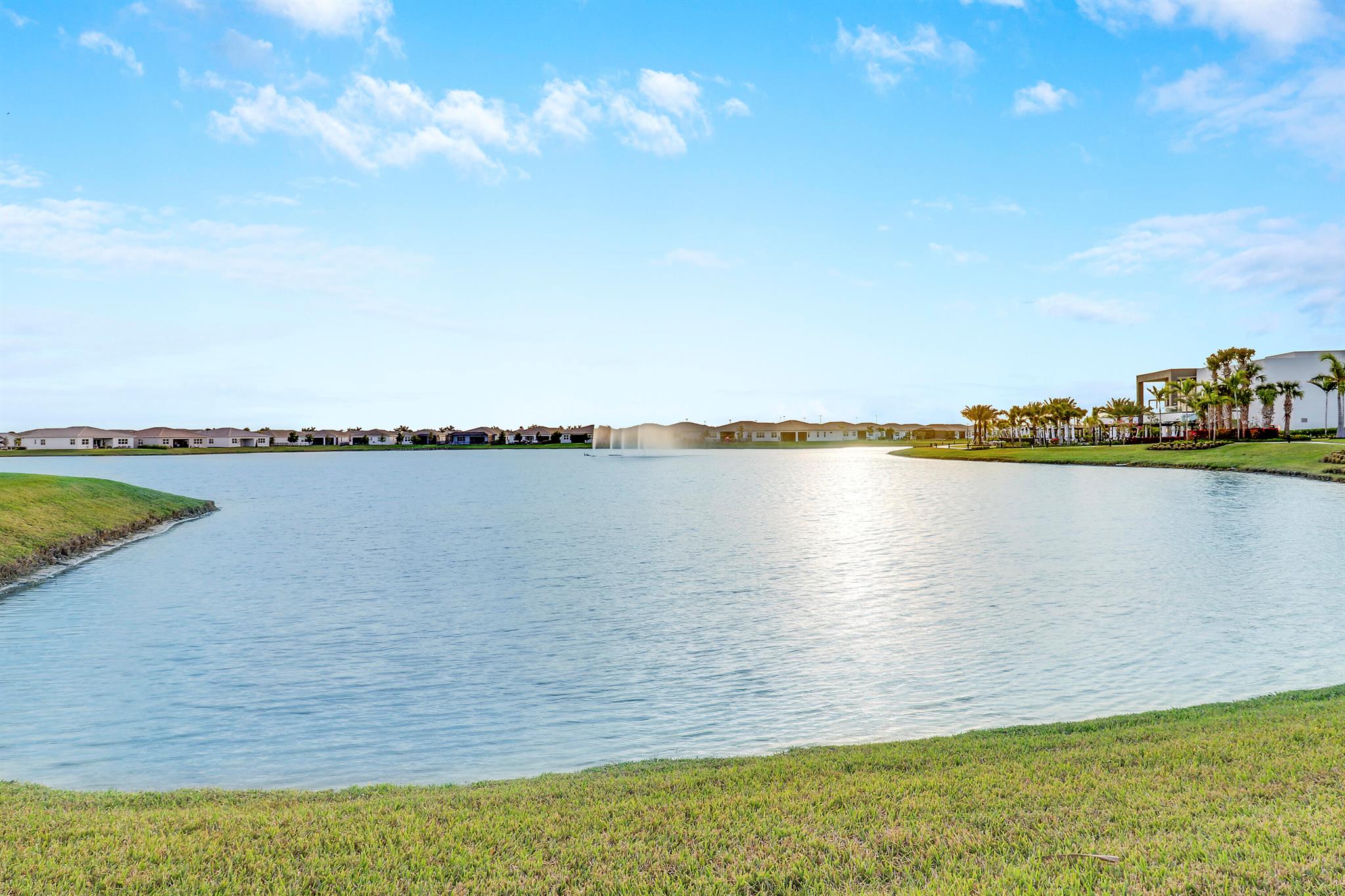 TELARO AT SOUTHERN GROVE - Residential