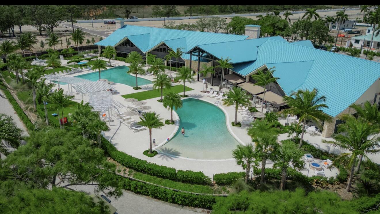 BRIARWOOD CONDO - Residential