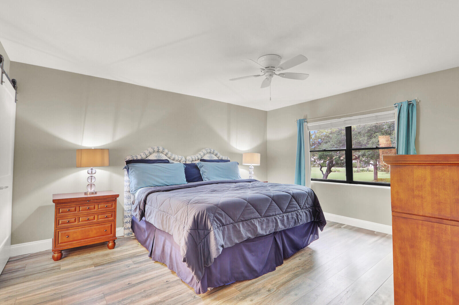 BRIARWOOD CONDO - Residential