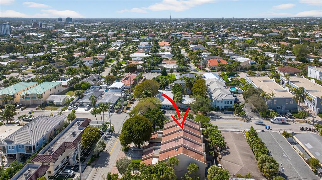 LAUDERDALE BY THE SEA - Residential