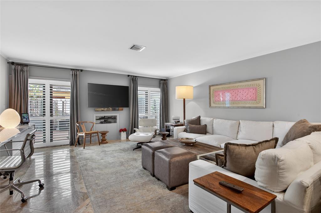 LAUDERDALE BY THE SEA - Residential