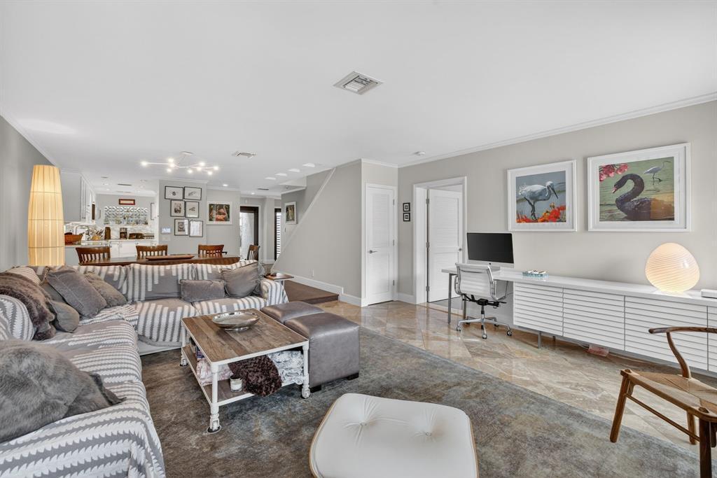 LAUDERDALE BY THE SEA - Residential