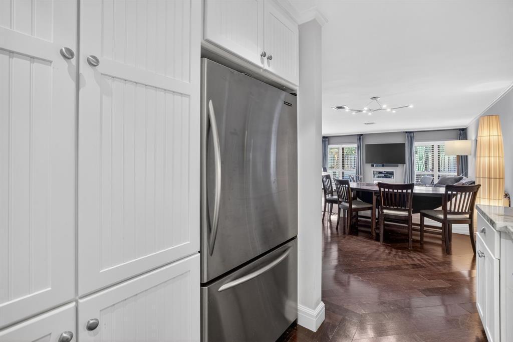 LAUDERDALE BY THE SEA - Residential