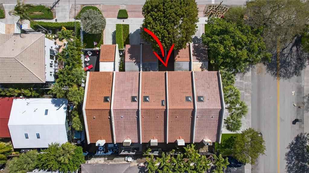 LAUDERDALE BY THE SEA - Residential