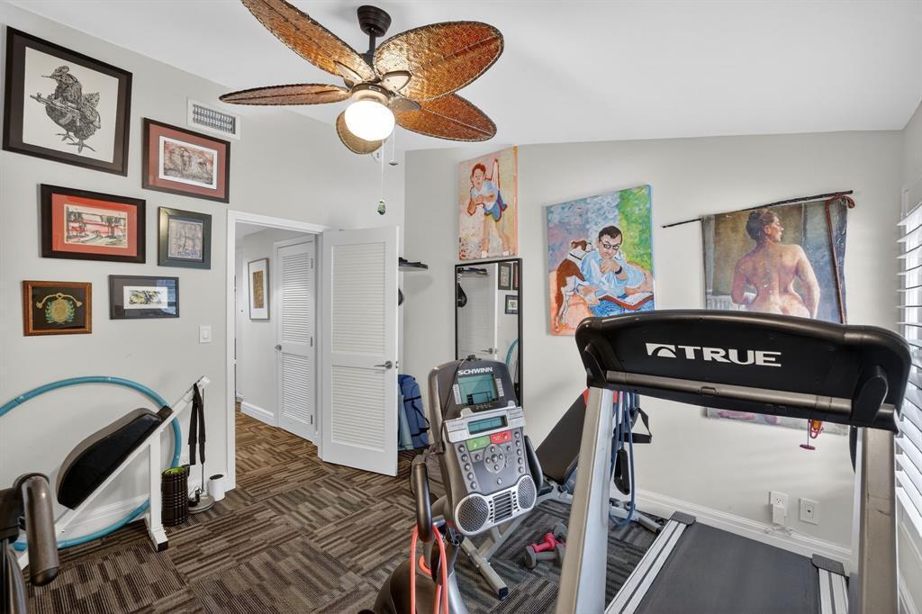 LAUDERDALE BY THE SEA - Residential