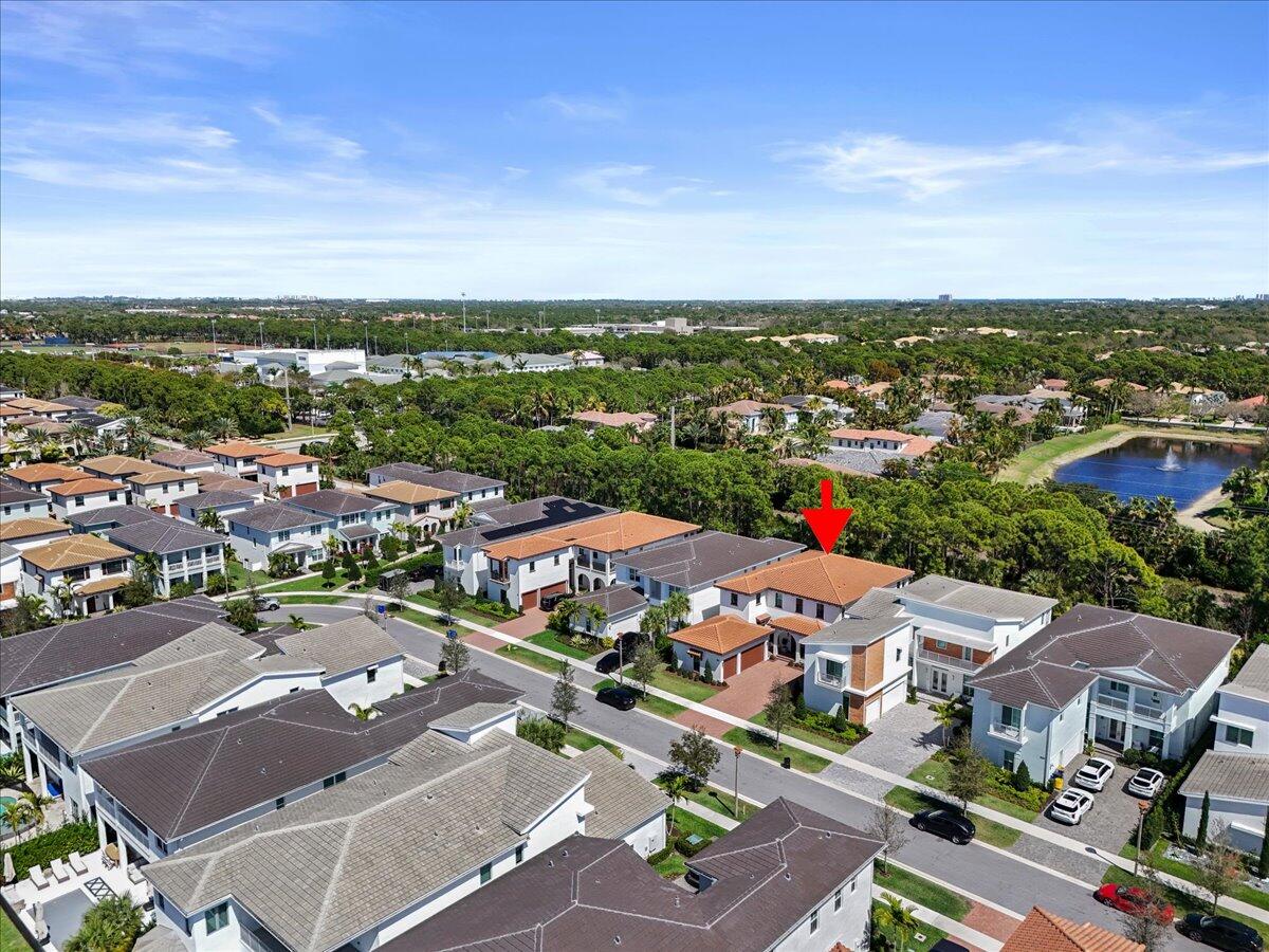 ALTON NEIGHBORHOOD - Residential