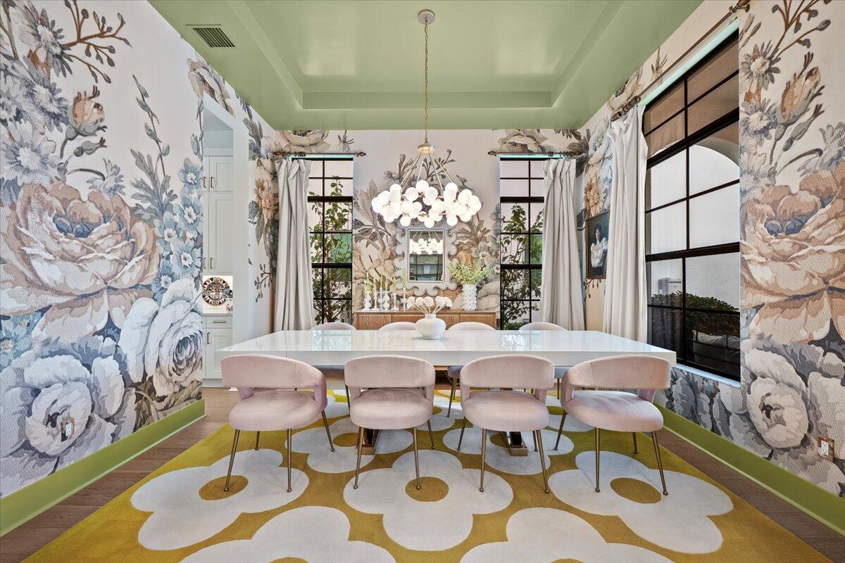 ALTON NEIGHBORHOOD - Residential