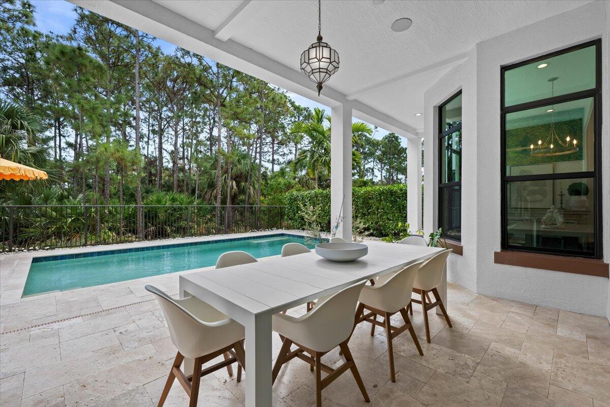 ALTON NEIGHBORHOOD - Residential