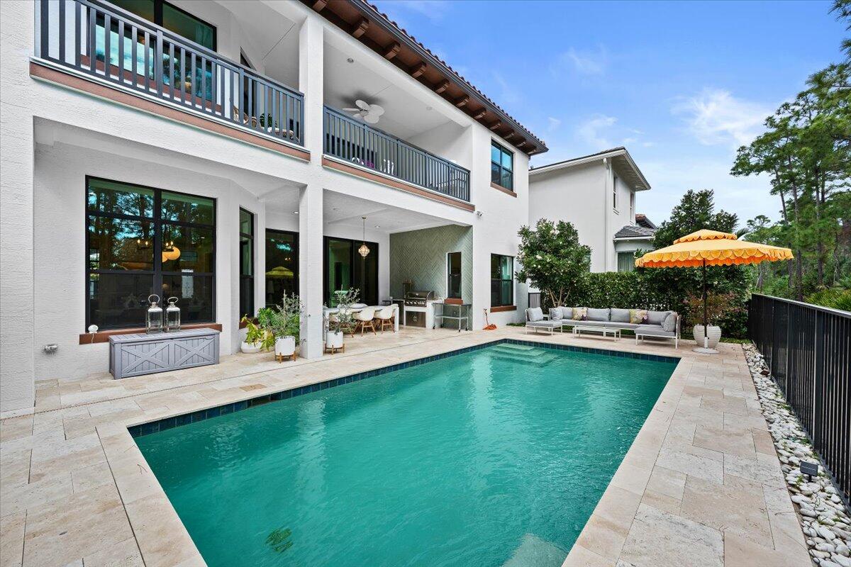 ALTON NEIGHBORHOOD - Residential