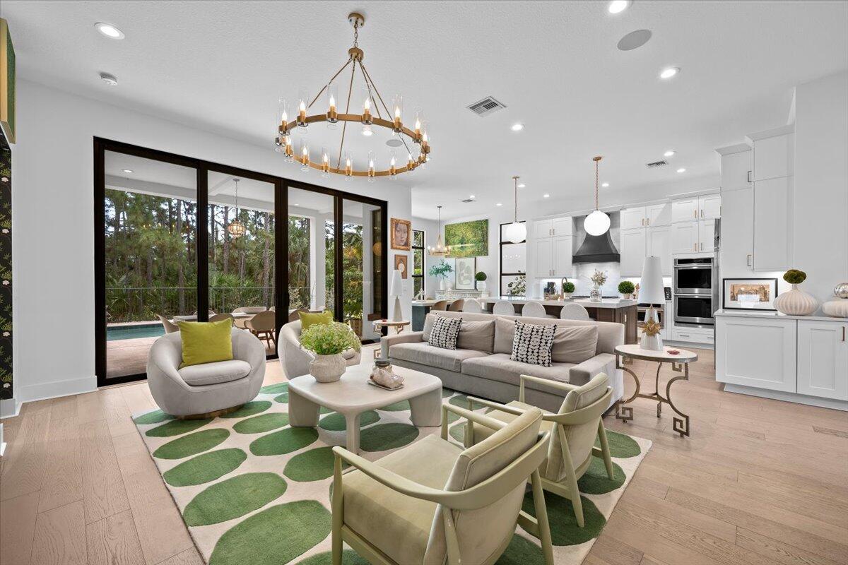 ALTON NEIGHBORHOOD - Residential