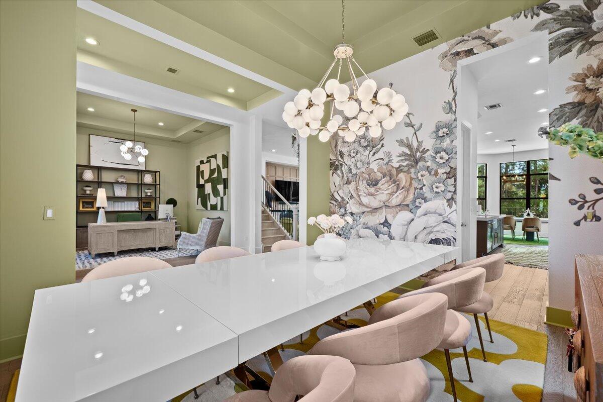 ALTON NEIGHBORHOOD - Residential