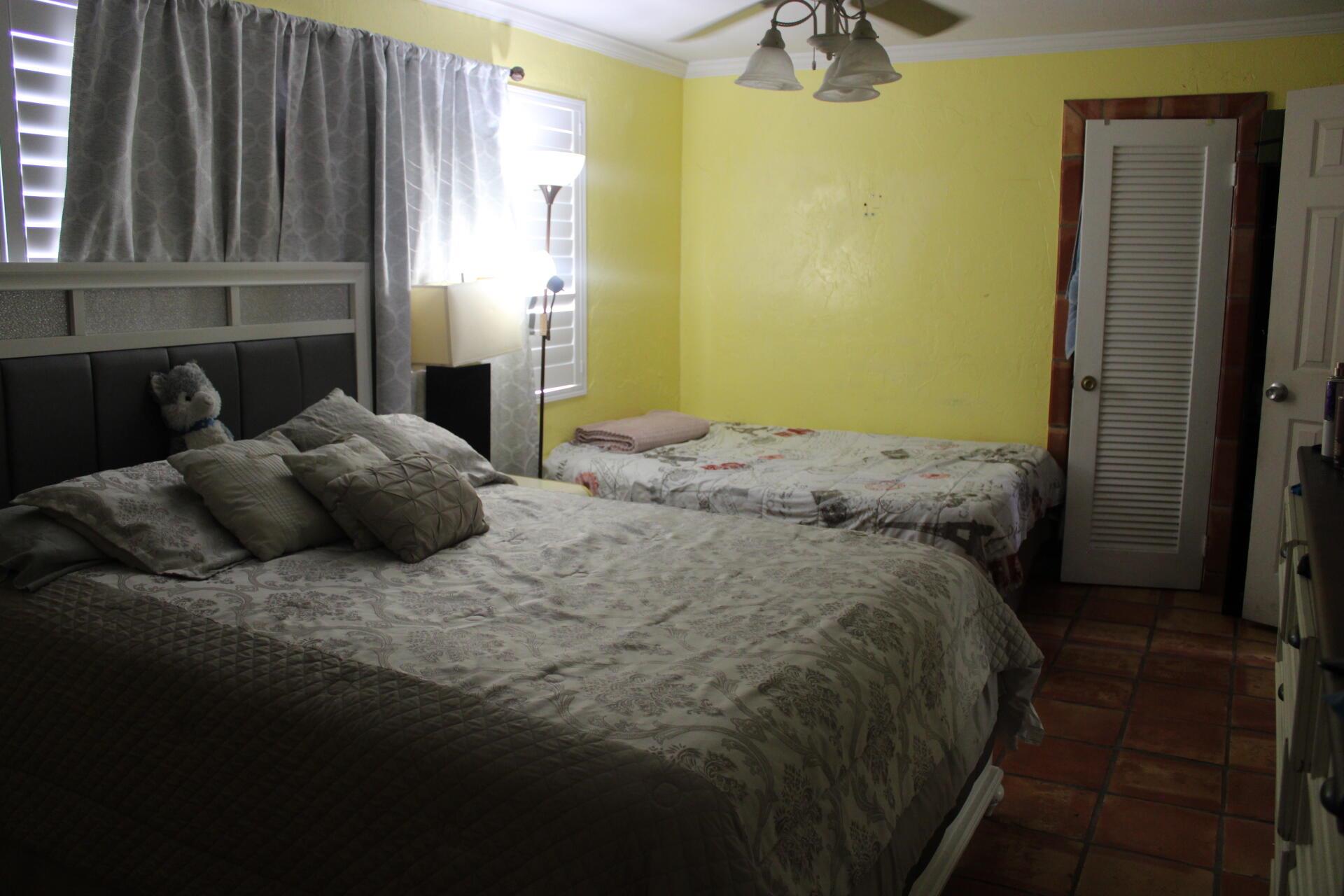 FLORAL PARK LANTANA - Residential