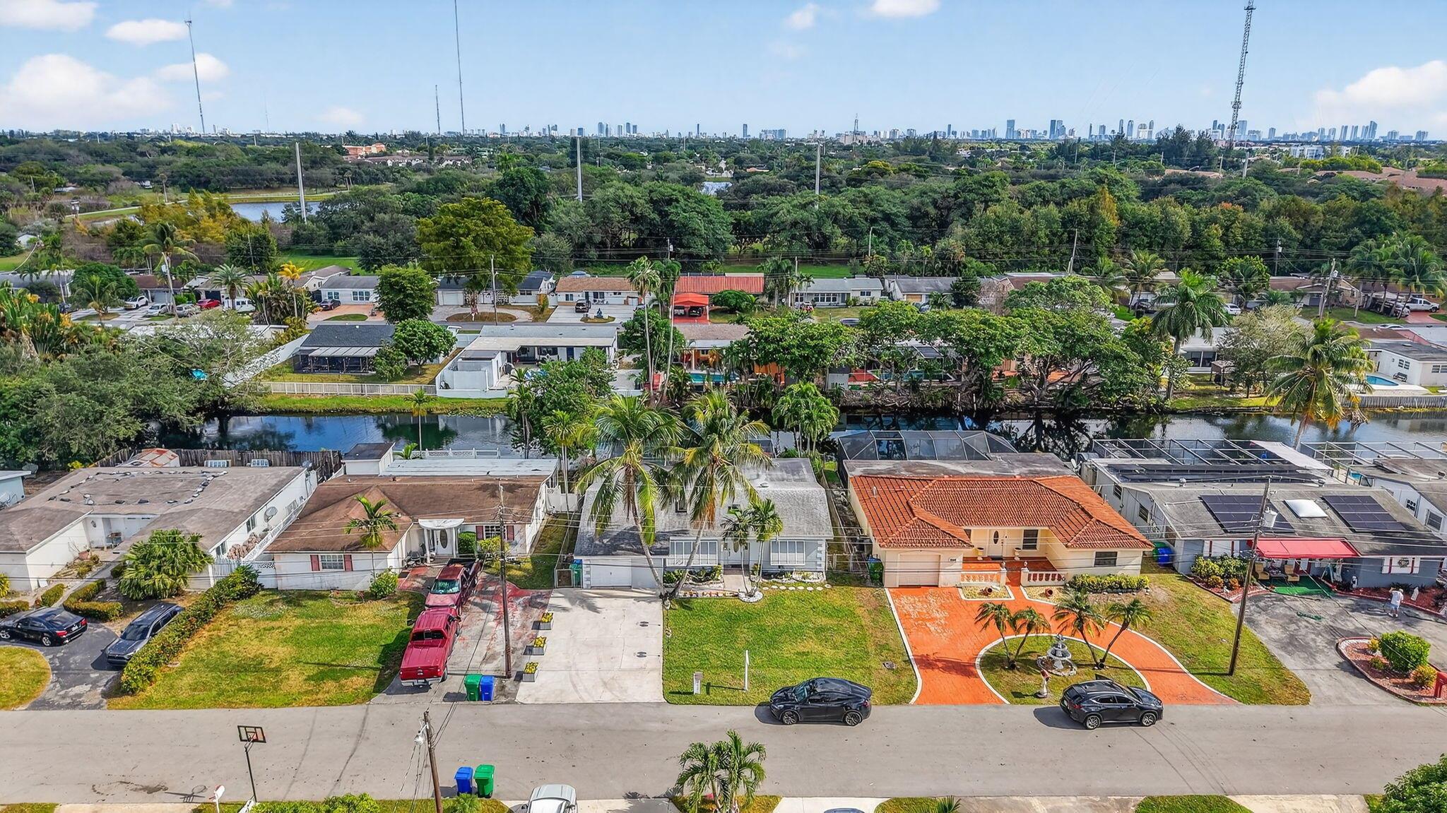 MIRAMAR ISLES SEC 1 - Residential