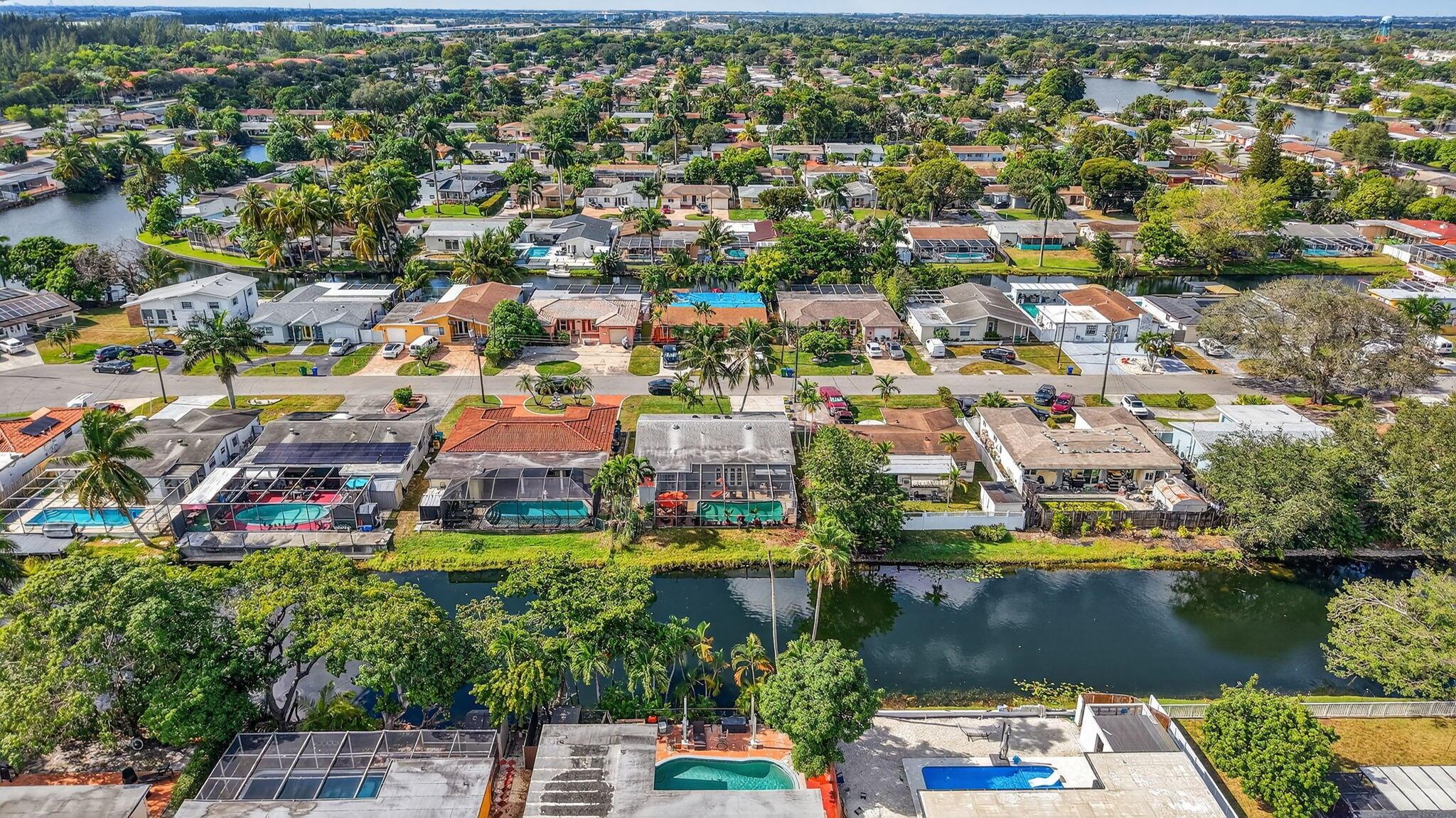 MIRAMAR ISLES SEC 1 - Residential