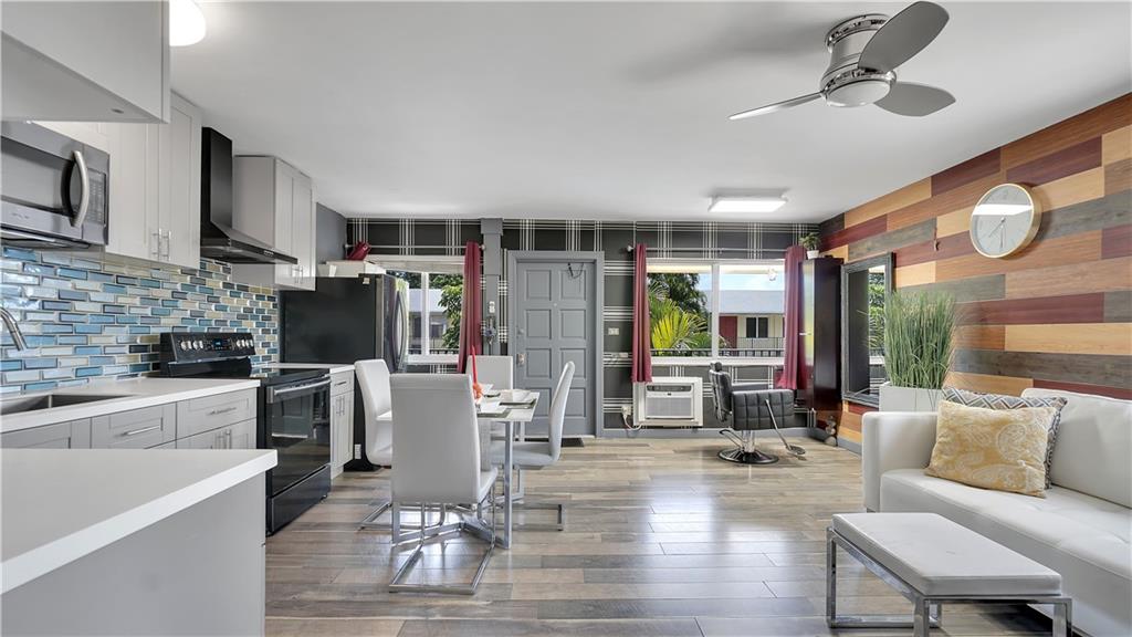 THREE RIVERS EAST - Residential