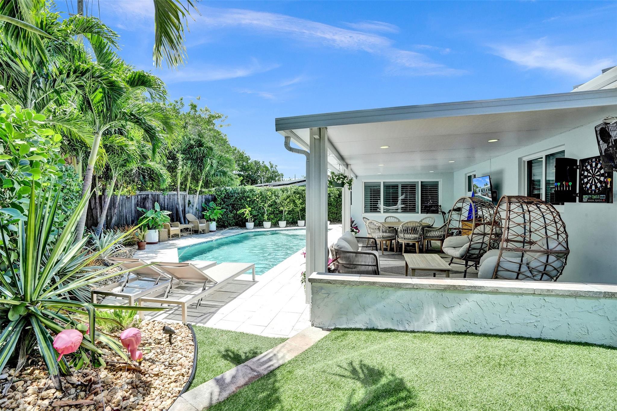 Coral Manor 5th Add 57-35 - Residential Lease