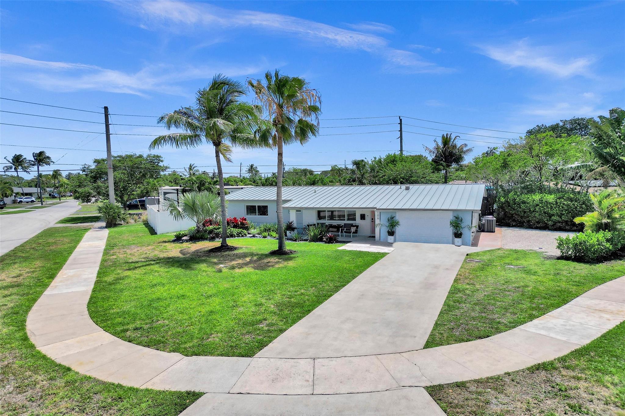 Coral Manor 5th Add 57-35 - Residential Lease