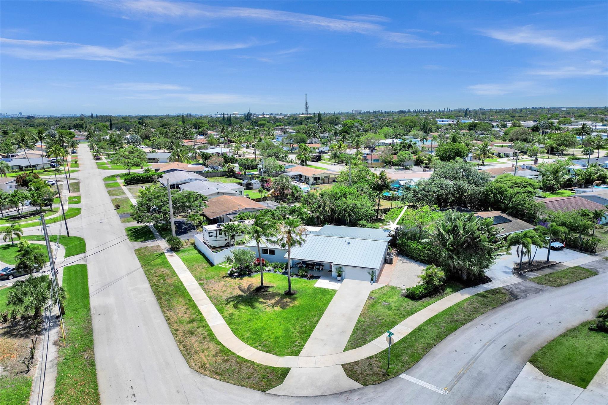 Coral Manor 5th Add 57-35 - Residential Lease