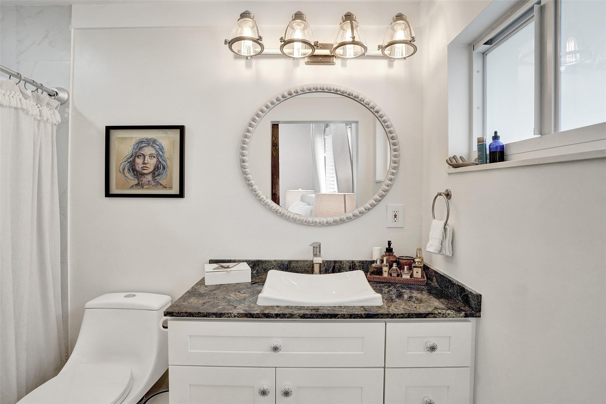 Coral Manor 5th Add 57-35 - Residential Lease