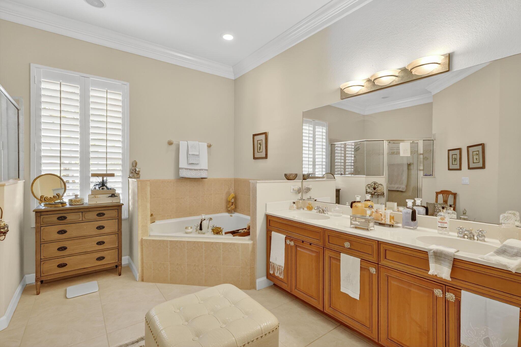 ST JAMES GOLF CLUB - Residential