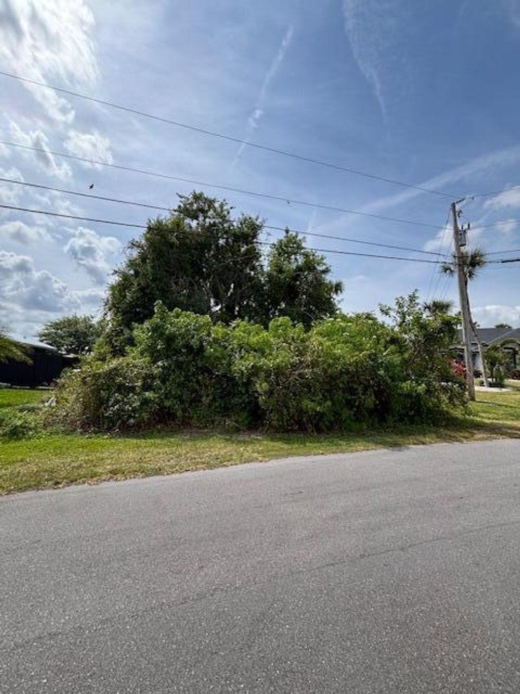 Photo of 1486 SW Bartell Avenue, Port Saint Lucie, FL 34953 (MLS # R11074578)