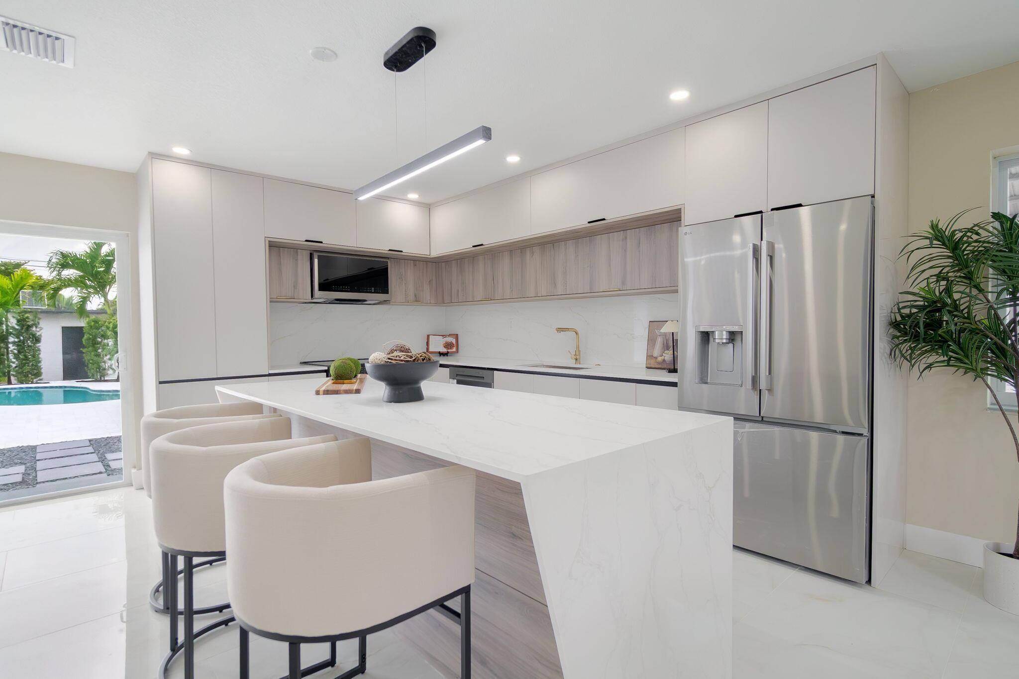 1399 NE 38th Street