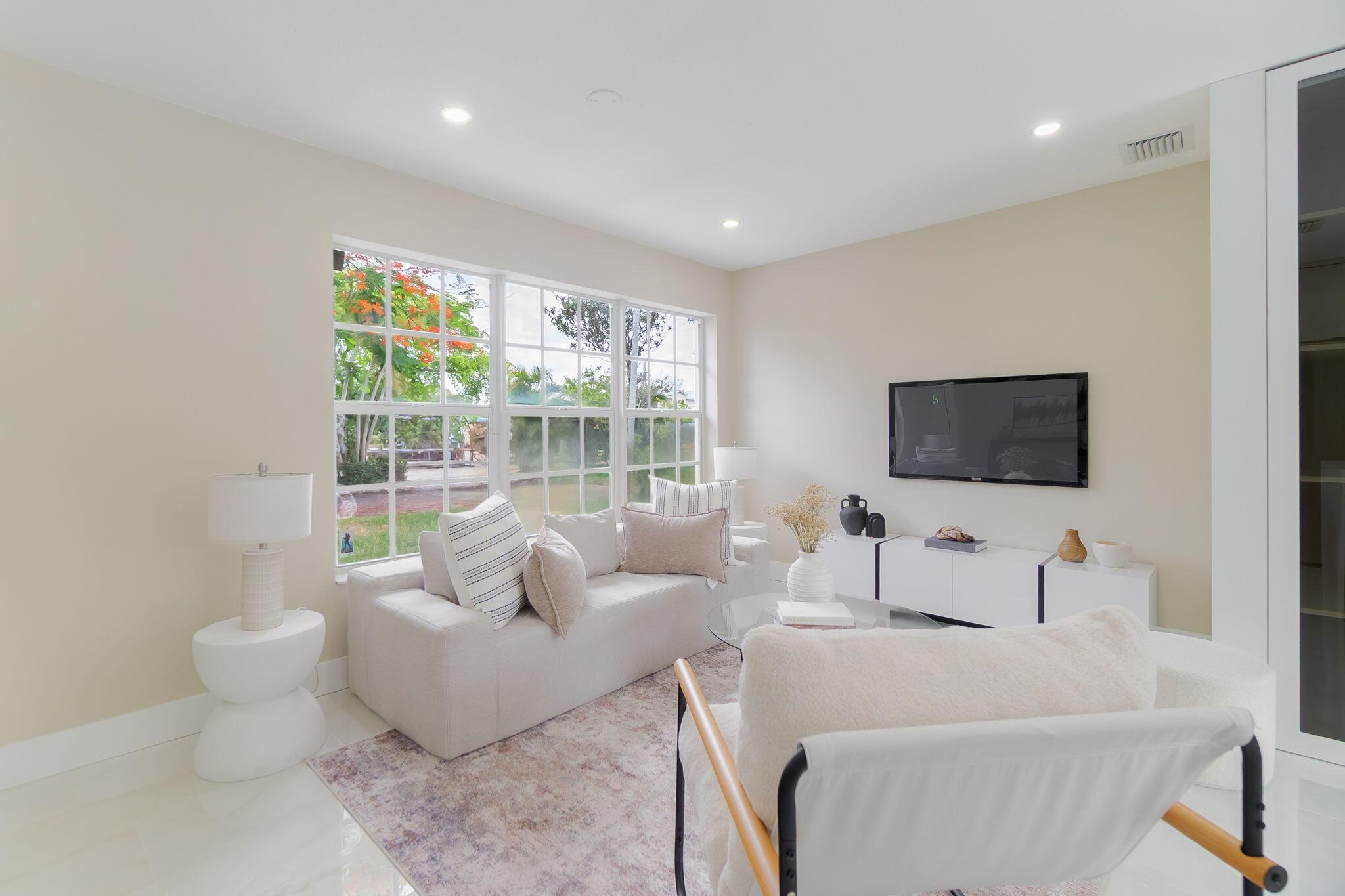 1399 NE 38th Street
