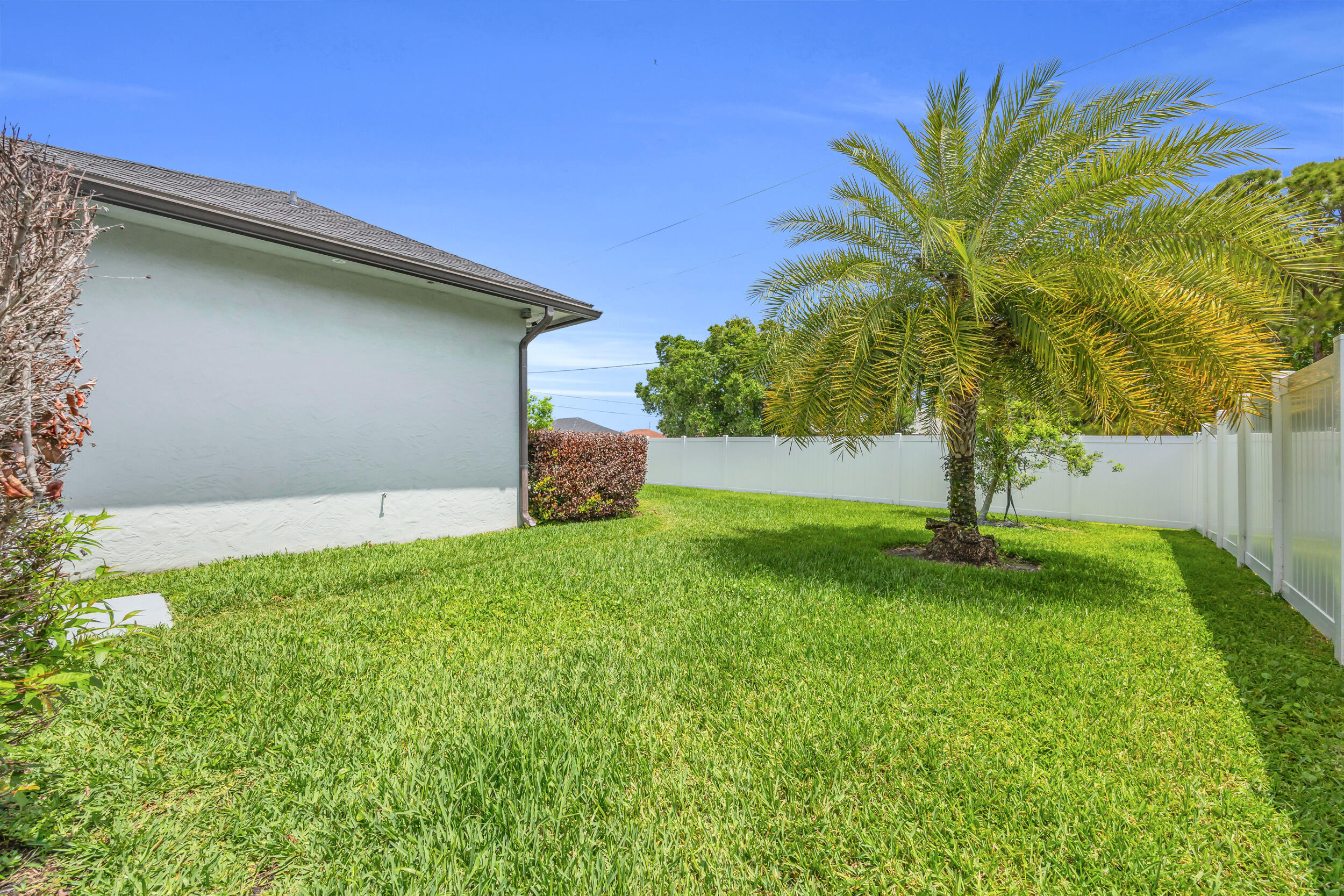 PORT ST LUCIE SECTION 44 - Residential