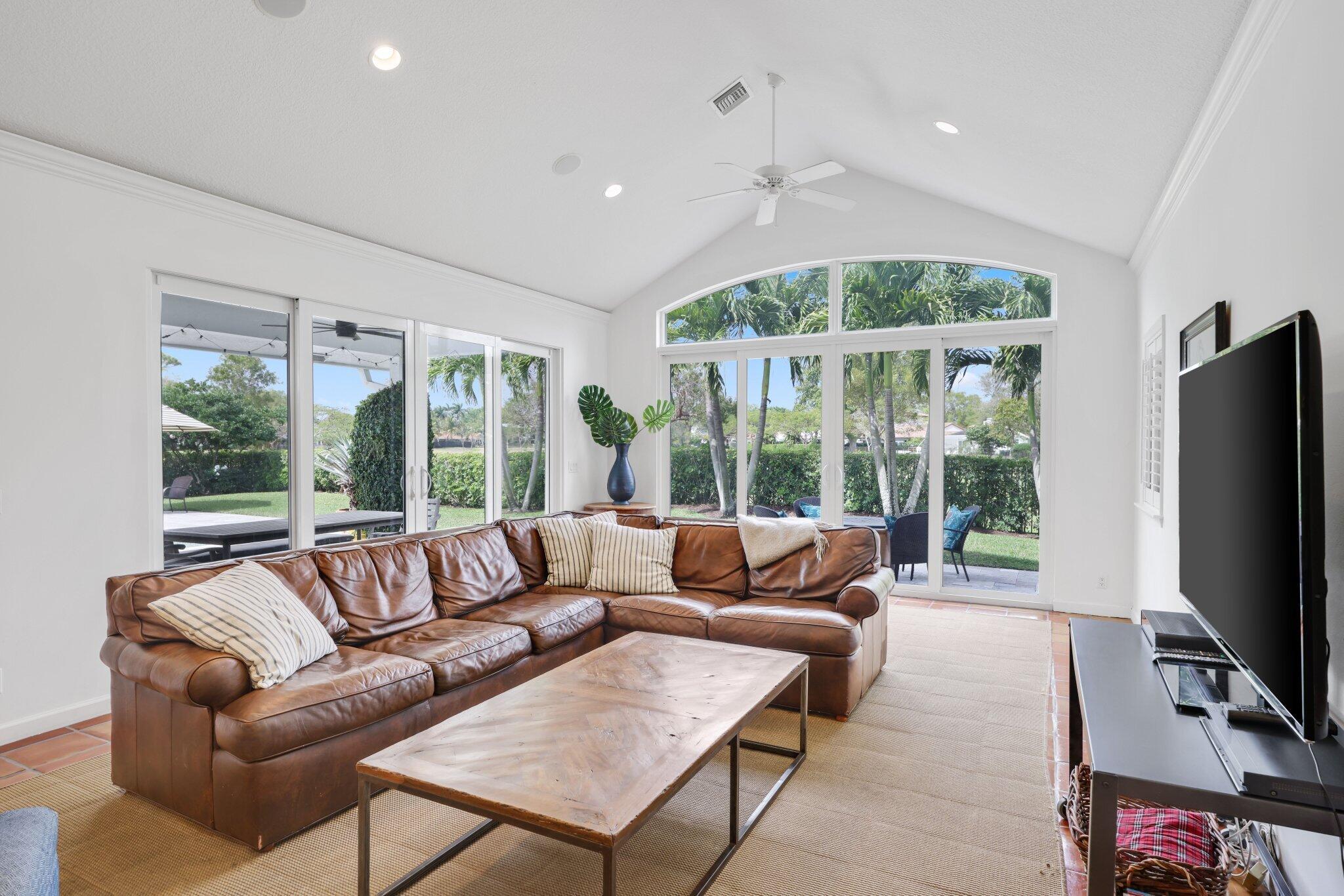 BOCA RATON BATH & TENNIS - Residential